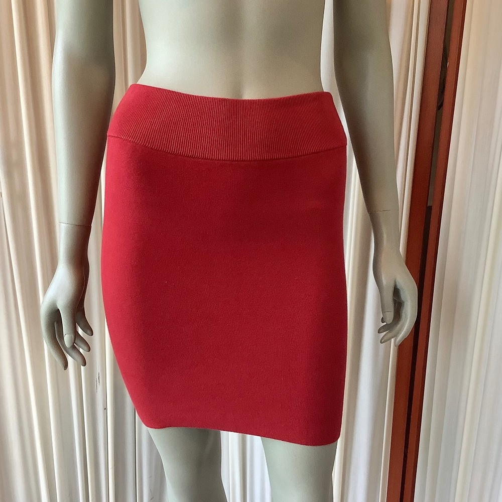 Express NWT Skirt Women's Red Stretch Pencil Pull On Bodycon Small